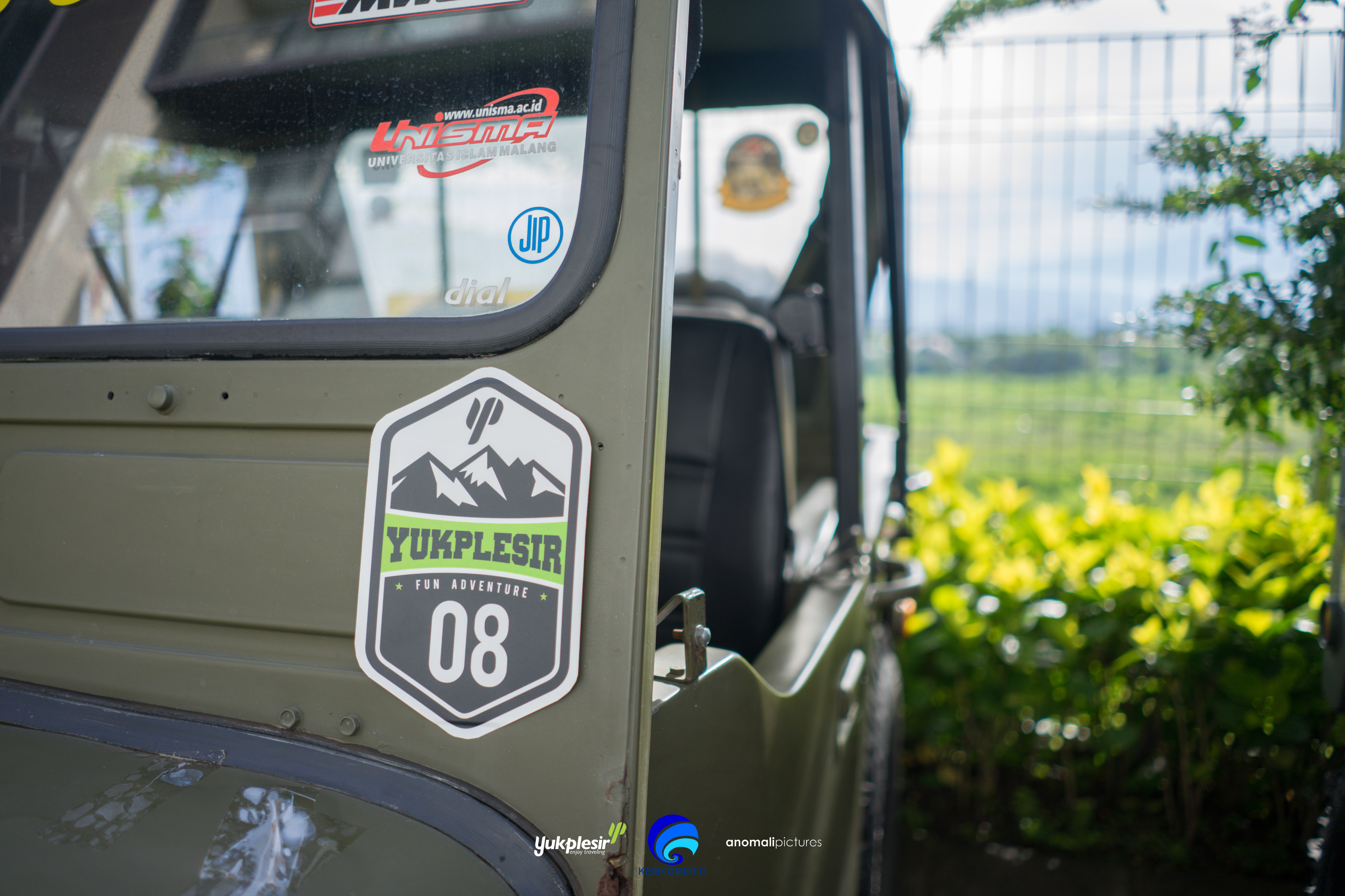 Stiker Jeep Adventure
